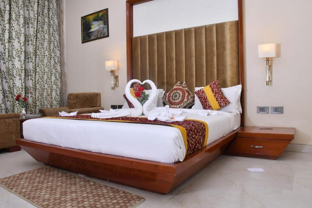 Moon And Mars Resort Tilsahri Exterior photo